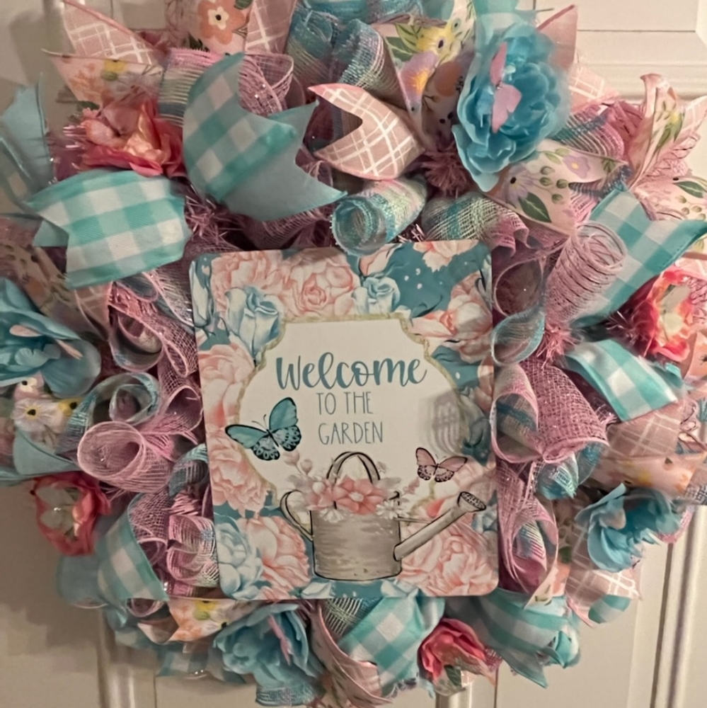 Welcome to the garden wreath